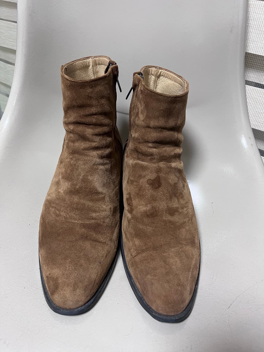 피렌체 아뜨리에 히든지퍼 디테일 슬림토 스웨이드 집업부츠 280 상품이미지3