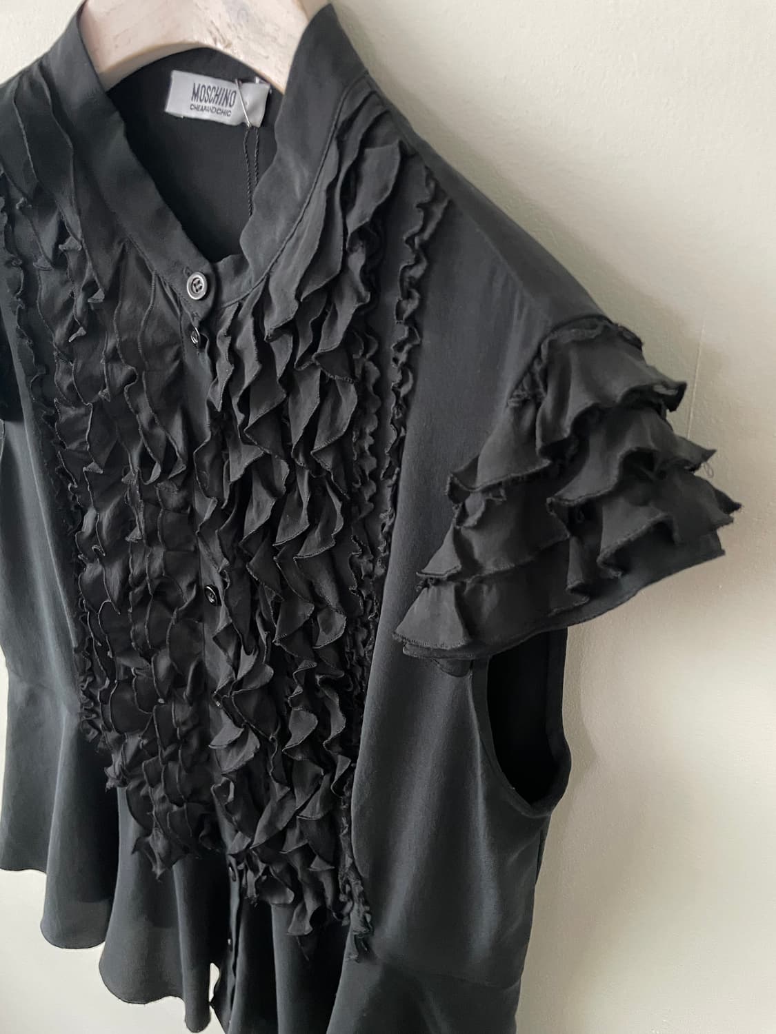 MOSCHINO frill cap sleeve silk blouse 상품이미지5