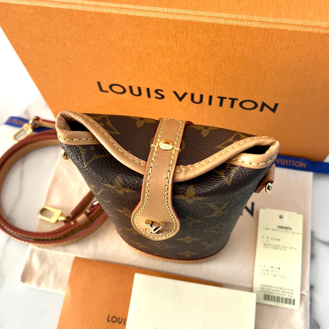 [S급/정품] 루이비통 폴드미 모노그램 크로스백 가방 상품이미지4