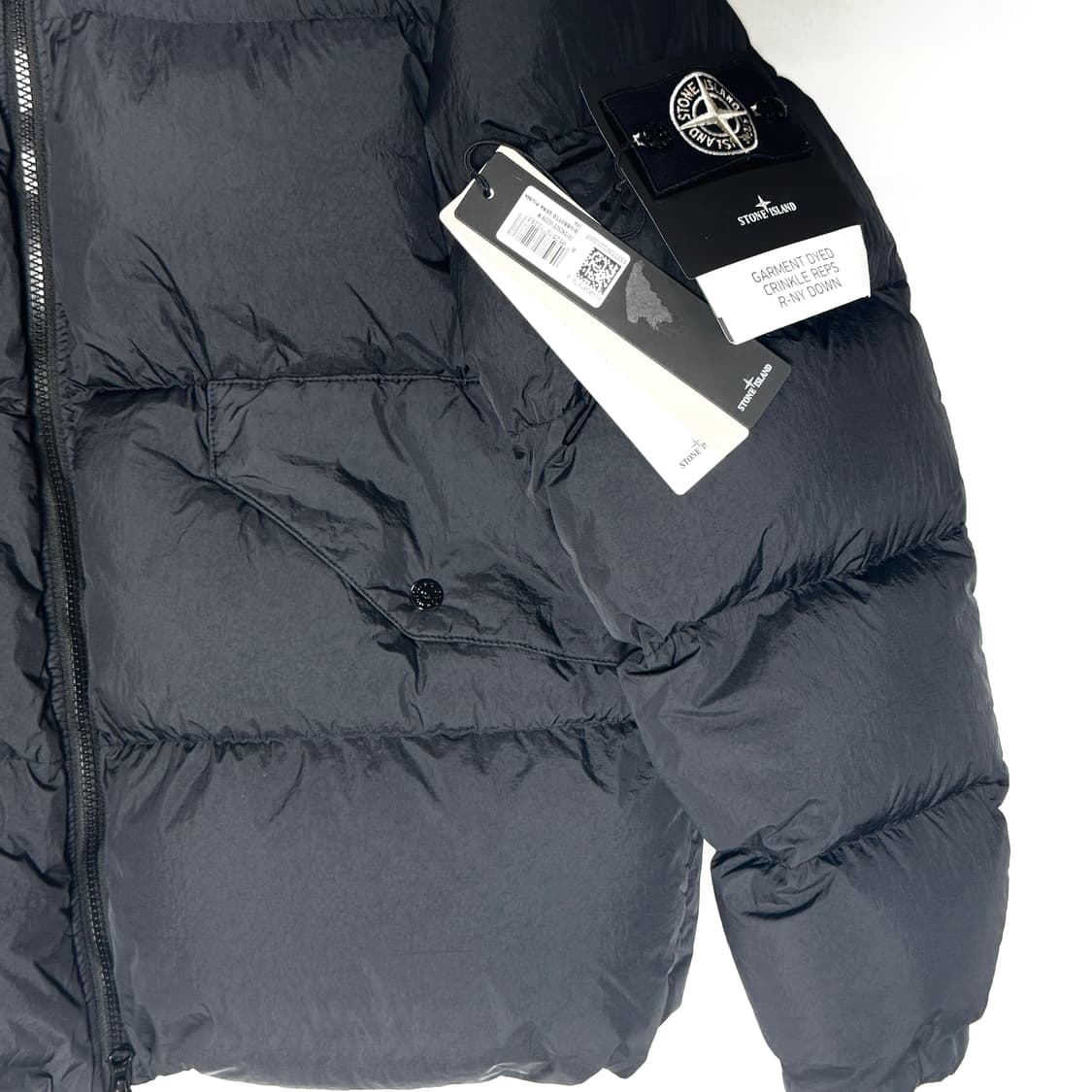 23FW 스톤아일랜드 클링클랩스 패딩 블랙 + 화이트와펜 상품이미지4