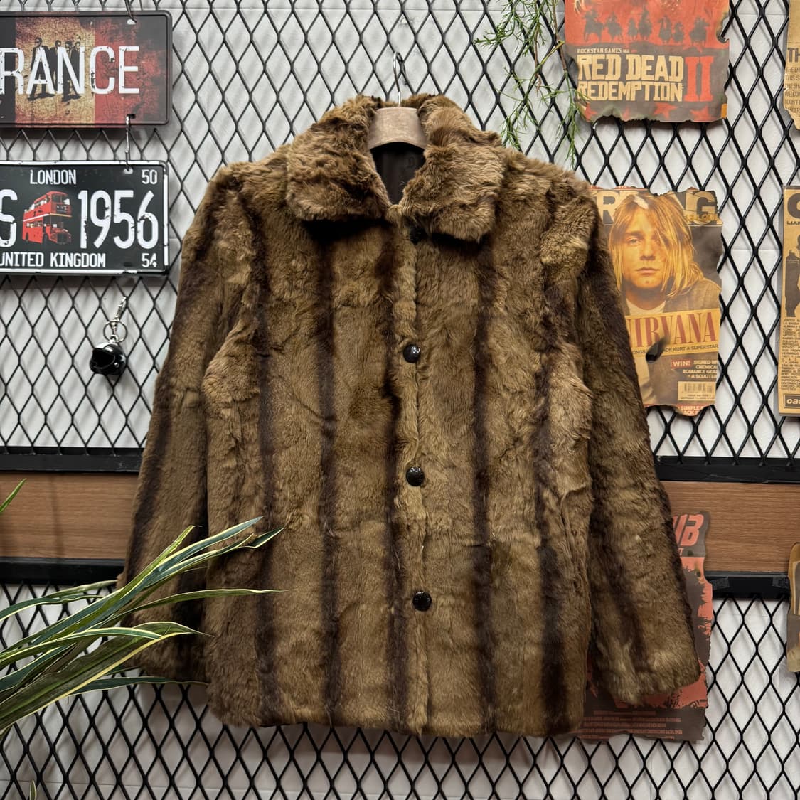 90s 발망 리버시블 토끼 퍼자켓 실크 퀼팅 자켓 브라운 상품이미지1