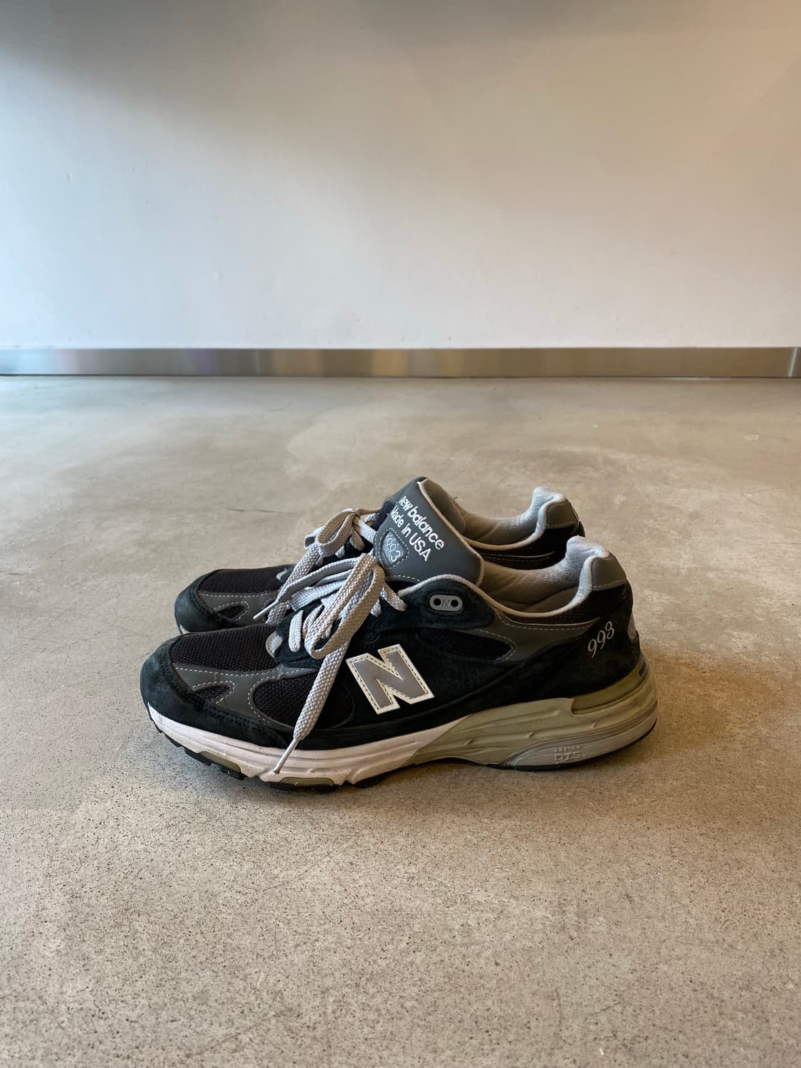 뉴발란스 993 블랙 상품이미지1