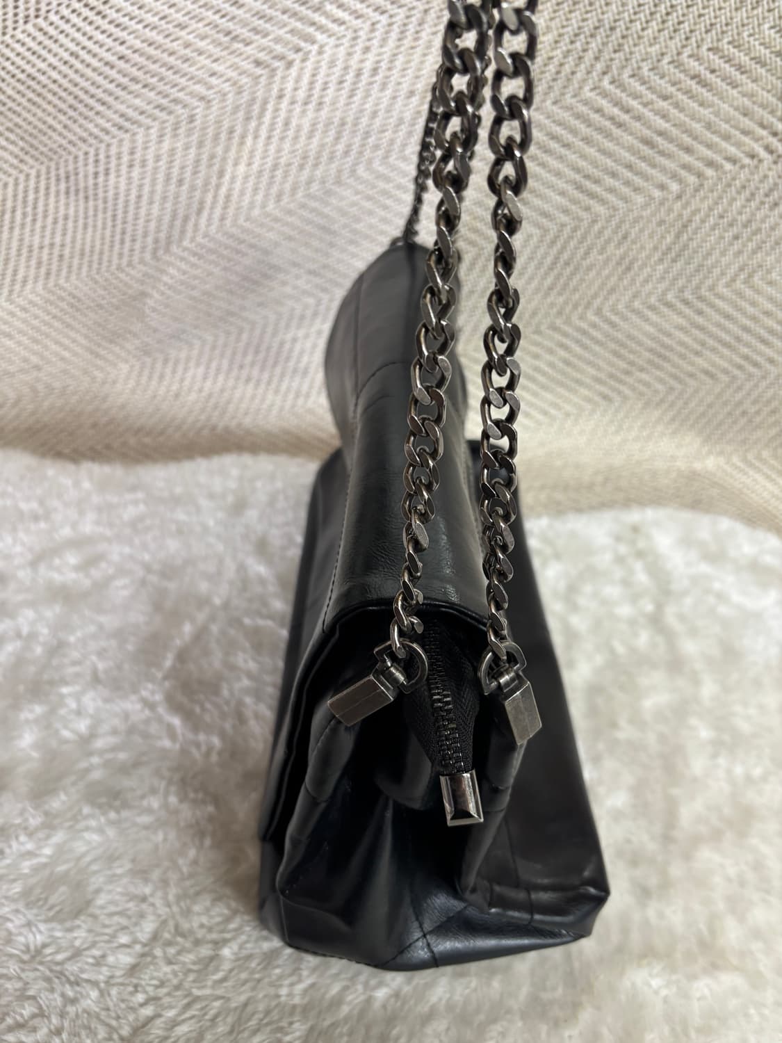 자라(Zara) 락 플랩 숄더 백(손잡이부분 사용감 많음) 상품이미지2