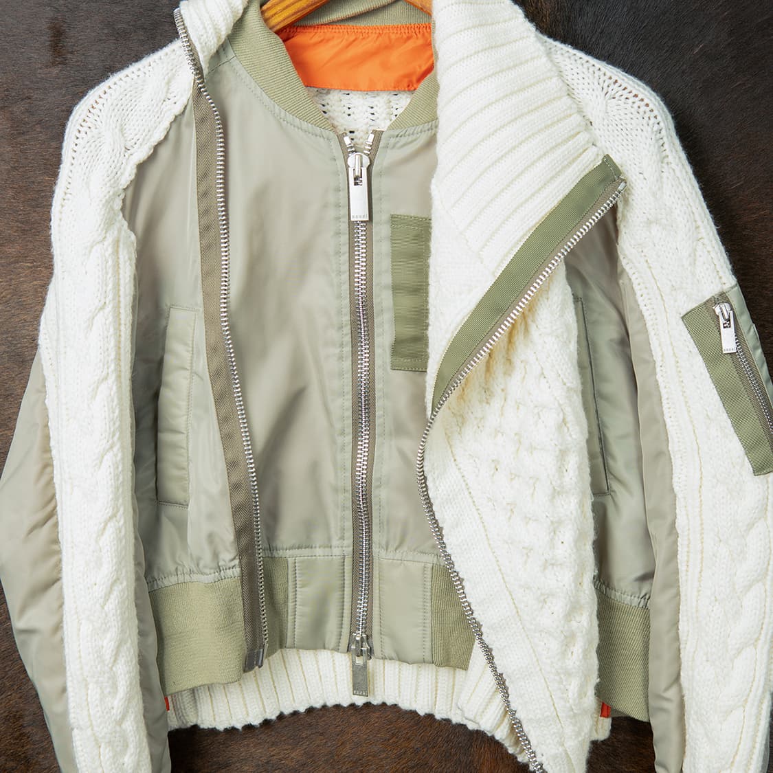 [2] sacai 사카이 23FW MA-1 케이블 니트 봄버 자켓  상품이미지6