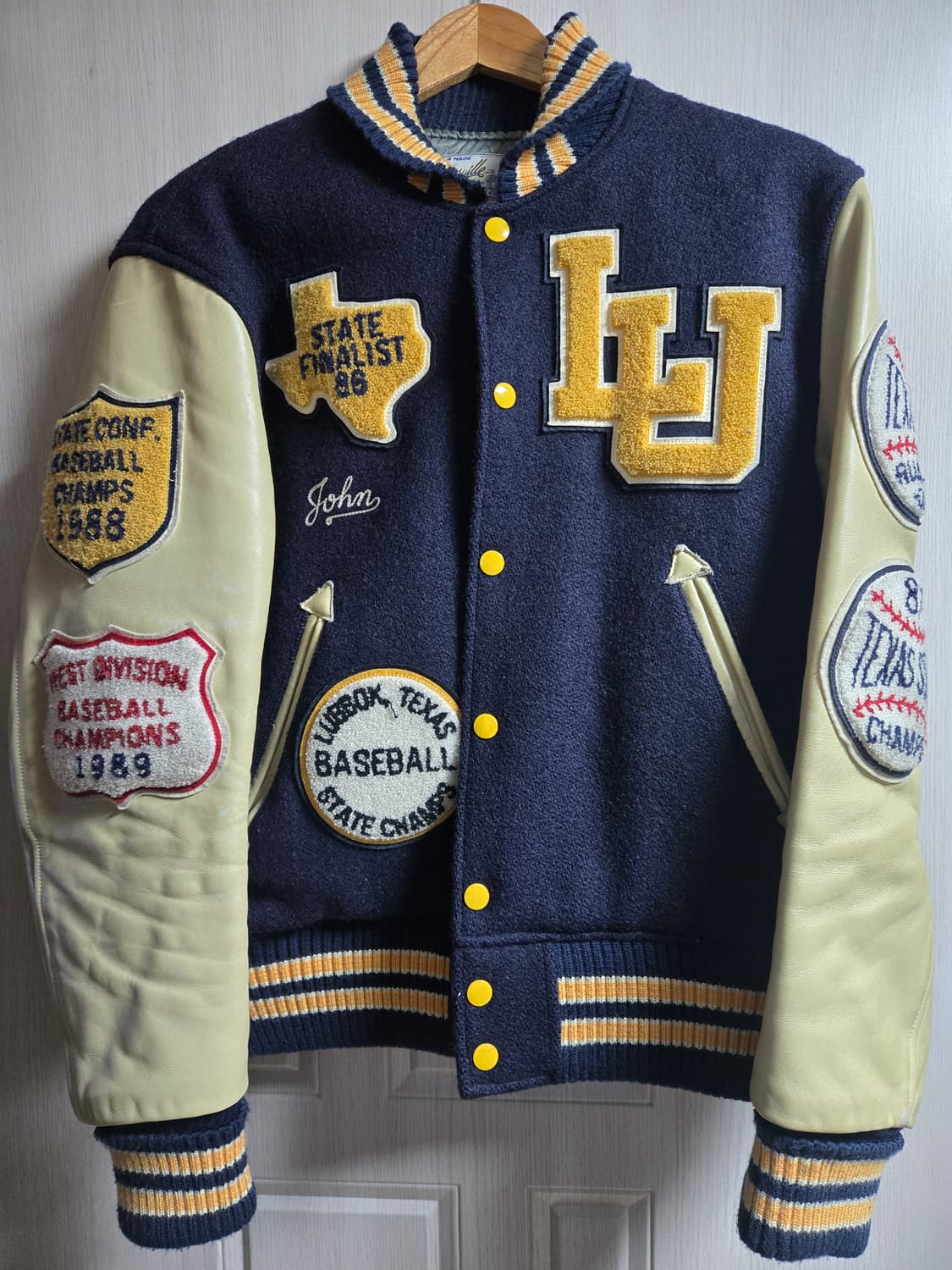 Whitesville 커스텀 풀데코 레터맨 자켓 상품이미지1