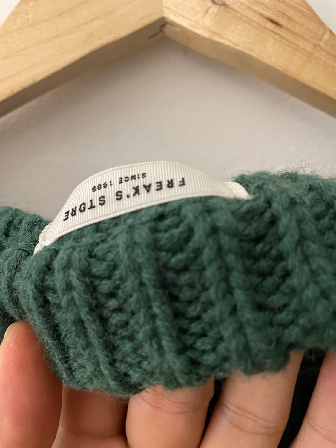 프릭스스토어 인사이드아웃 니트 상품이미지6