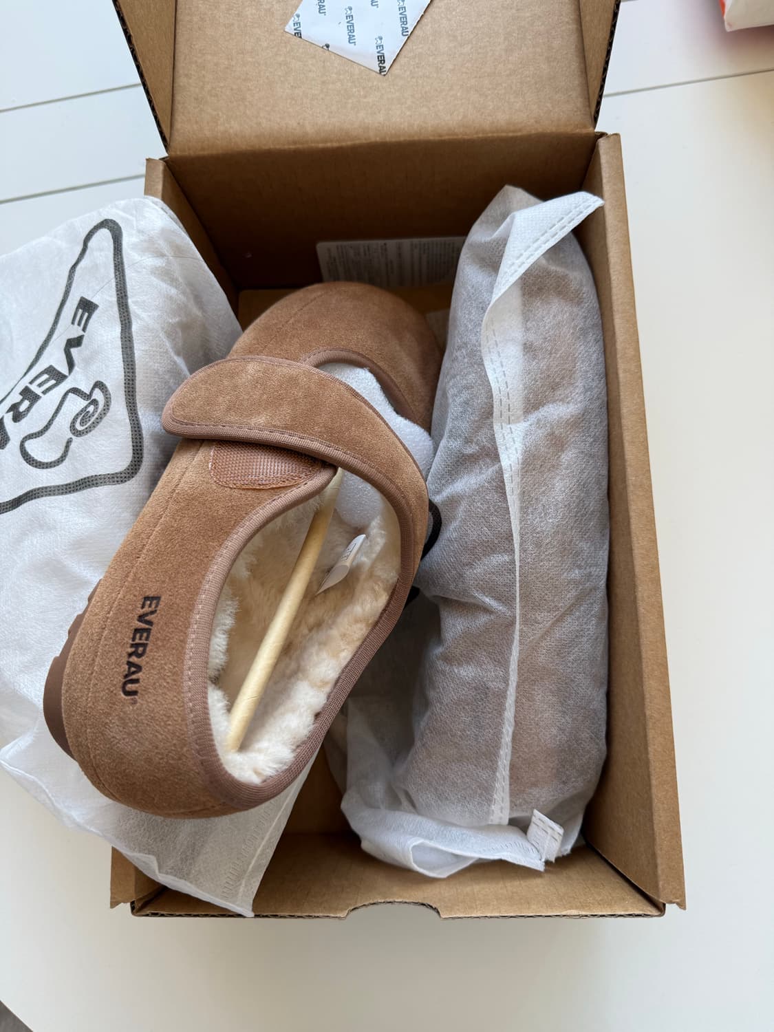 에버에이유 밀리 슬리퍼 , 털신발/ 정가: 15.9만 새거) 상품이미지1