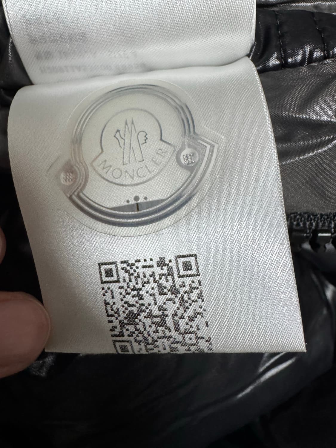 몽클레어 마야 4사이즈 22FW 상품이미지7