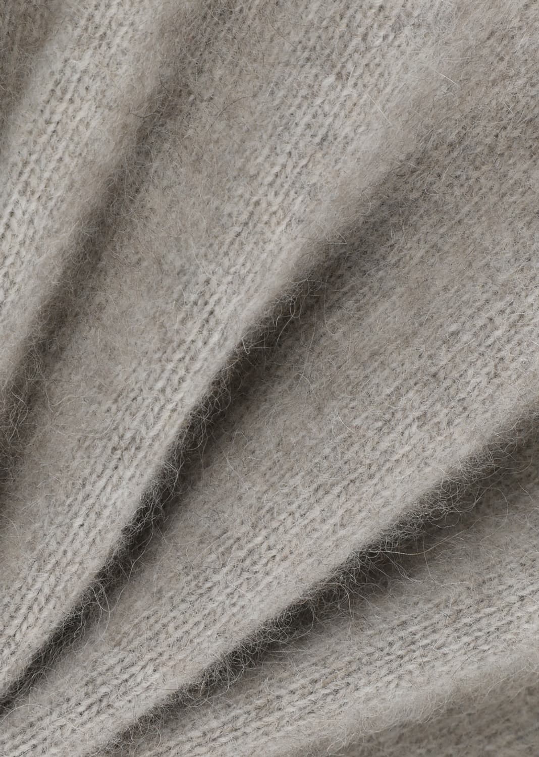 (S) 아모멘토 라쿤 브이넥 니트 배이지 상품이미지8