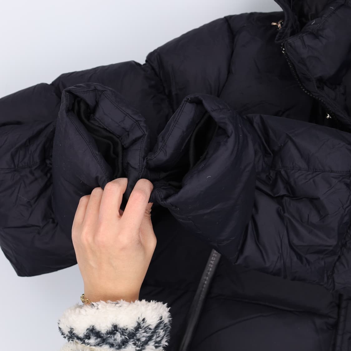 100 디스커버리 덕다운 후드패딩 0203H1 상품이미지5