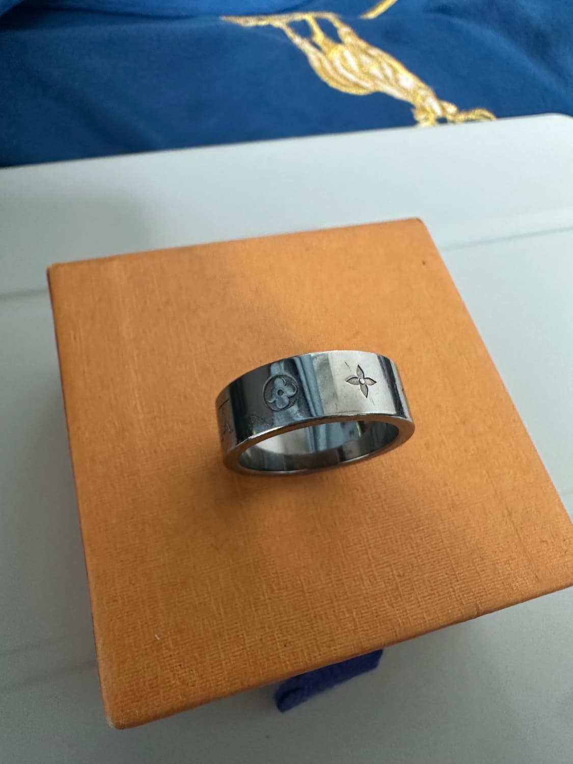 루이비통 모자이크 씬 반지 상품이미지2