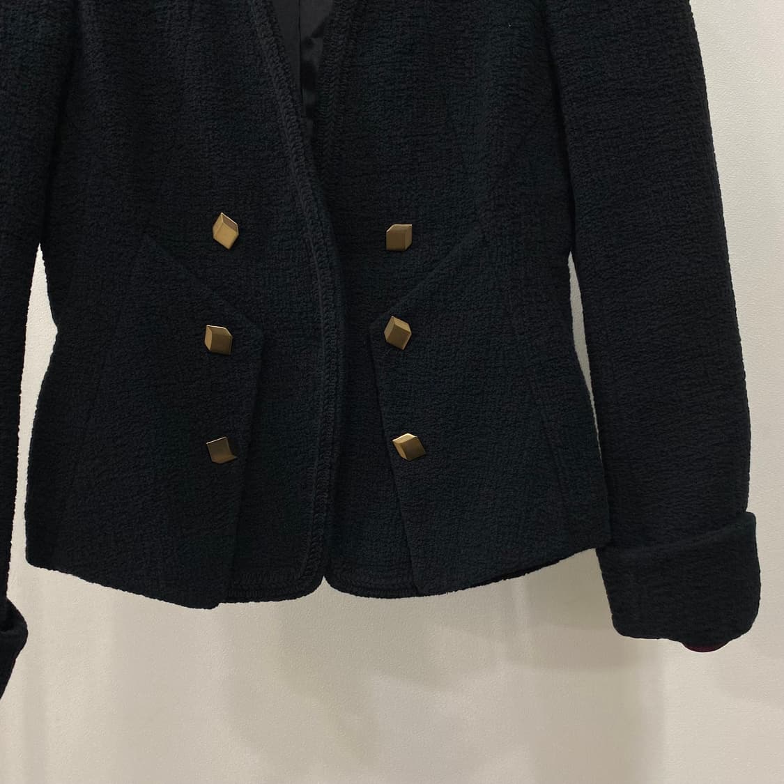 시스템 한섬 금장 숏 자켓 상품이미지4