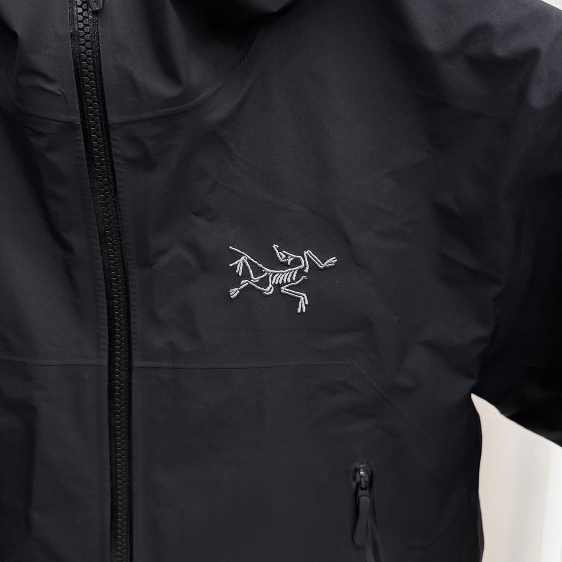 [S] 아크테릭스 베타 바람막이 블랙 상품이미지3