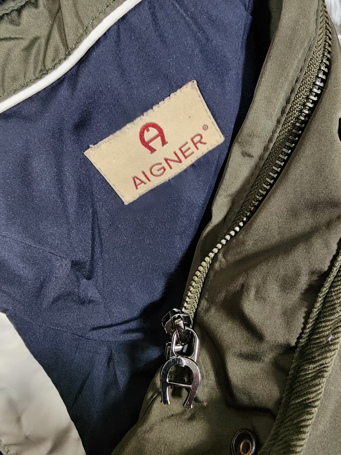 아이그너 카키색 퀼팅 자켓 점퍼 상품이미지4