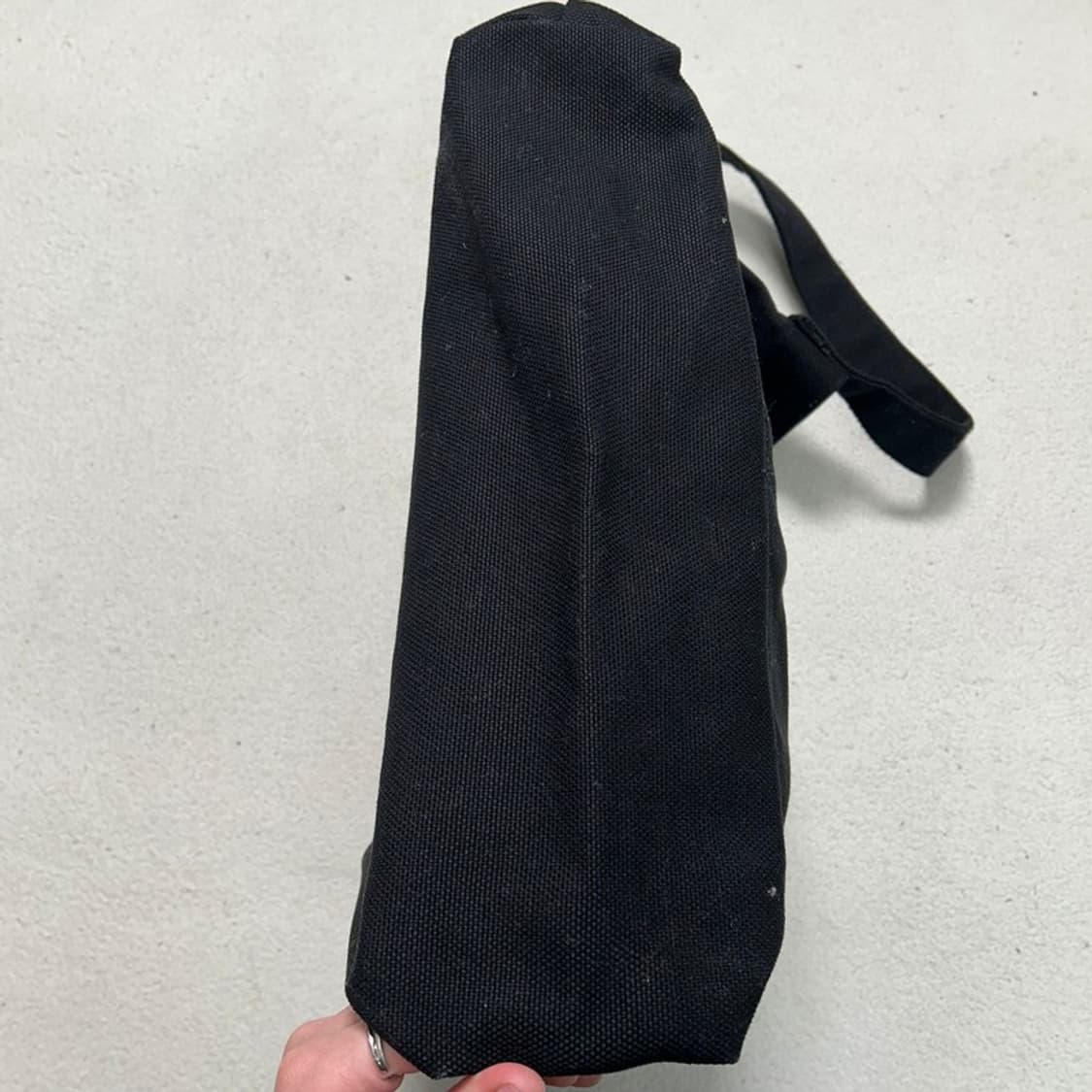 커버낫 C로고 투웨이 백 블랙 상품이미지4