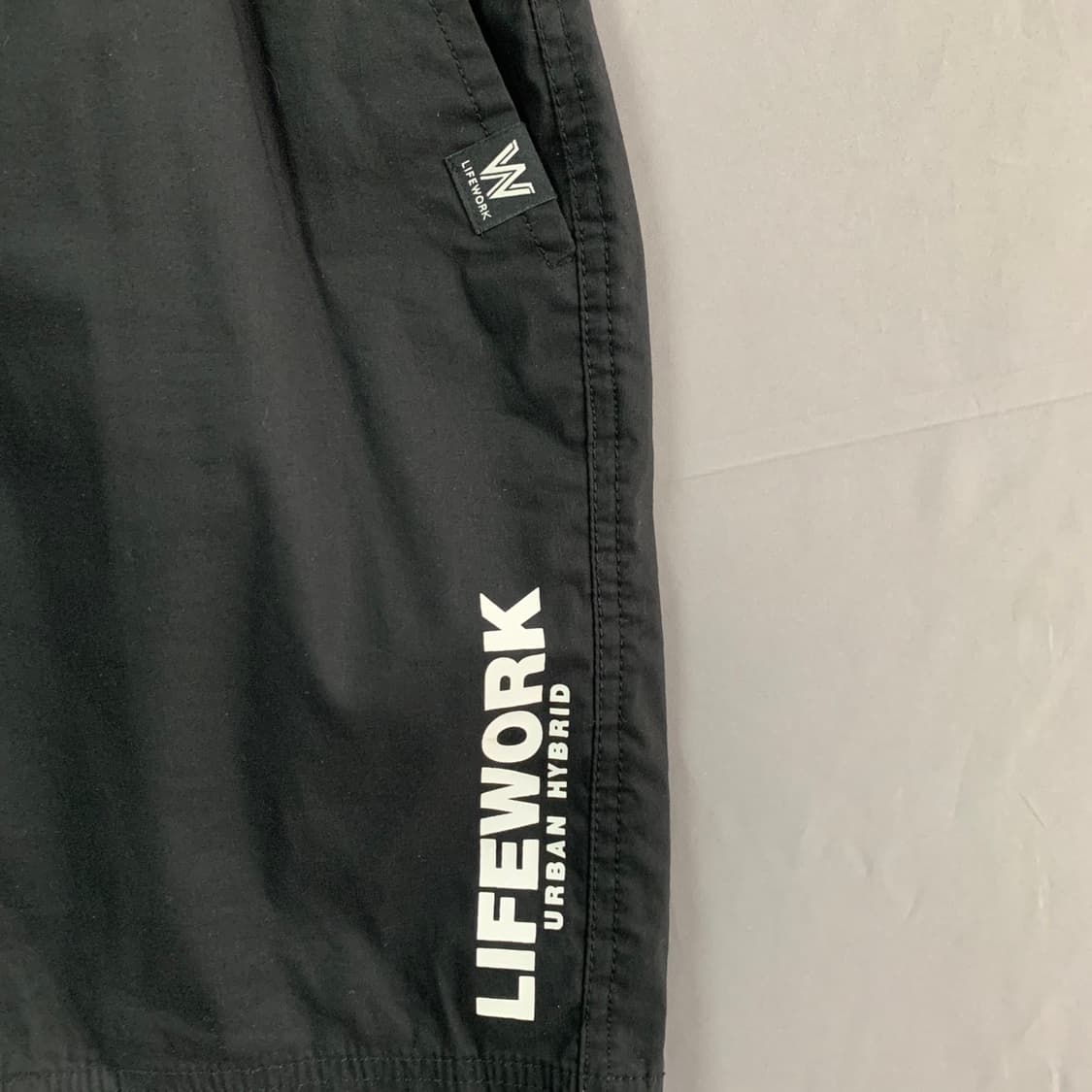 L 라이프워크 스퀘어 라독 패치 스판 밴딩 반바지 상품이미지5
