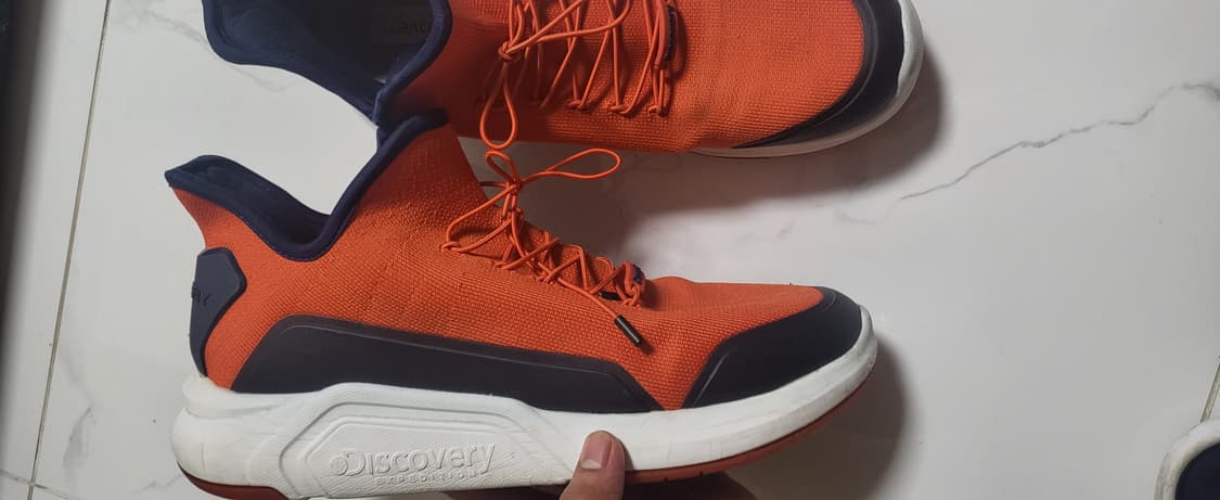 디스커버리 운동화 270 상품이미지1