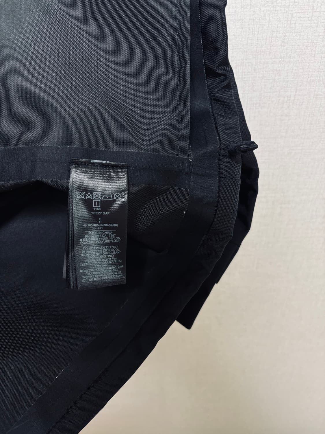 이지 갭 & 발렌시아가 콜라보 티컷 파카 (크림 정품) 상품이미지4