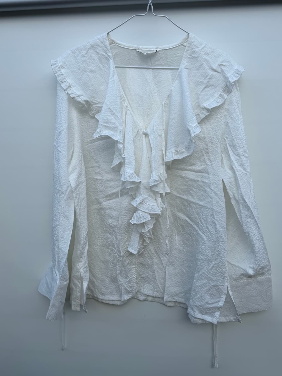 프릴 블라우스 너드 상품이미지1