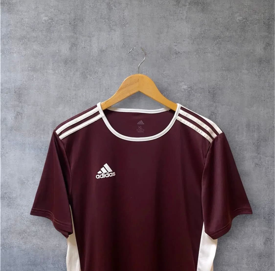 아디다스 엔트라다18. 버건디 져지 유니폼 L-XL 상품이미지2