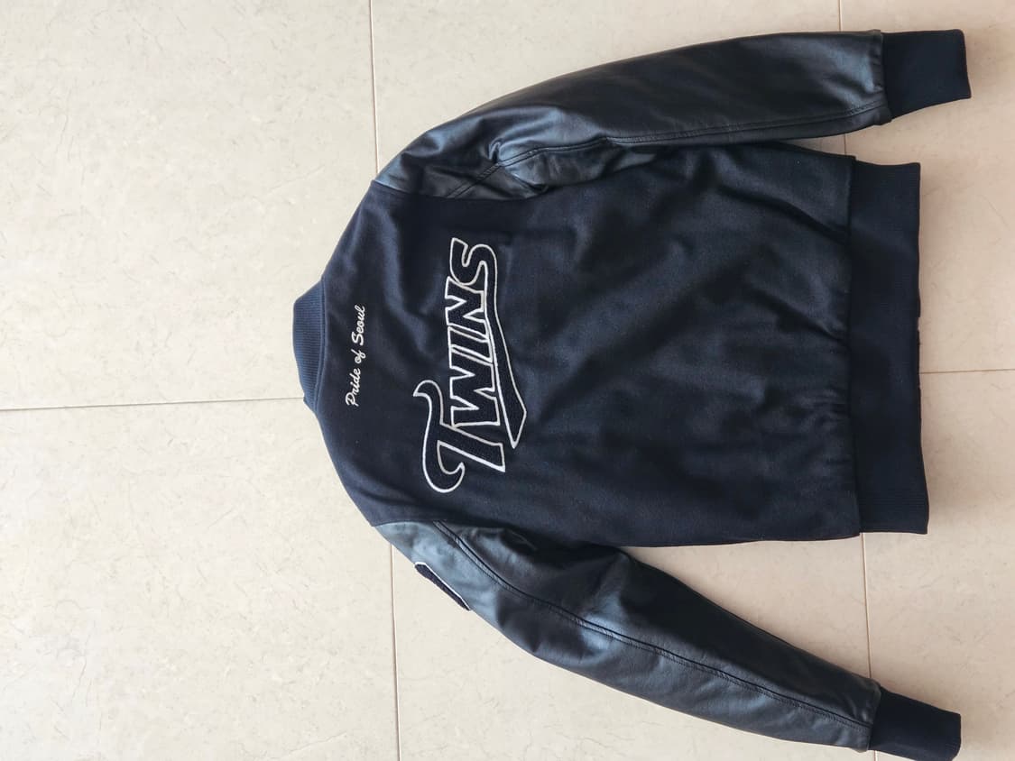 엘지트윈스 바시티 블랙 자켓 상품이미지2