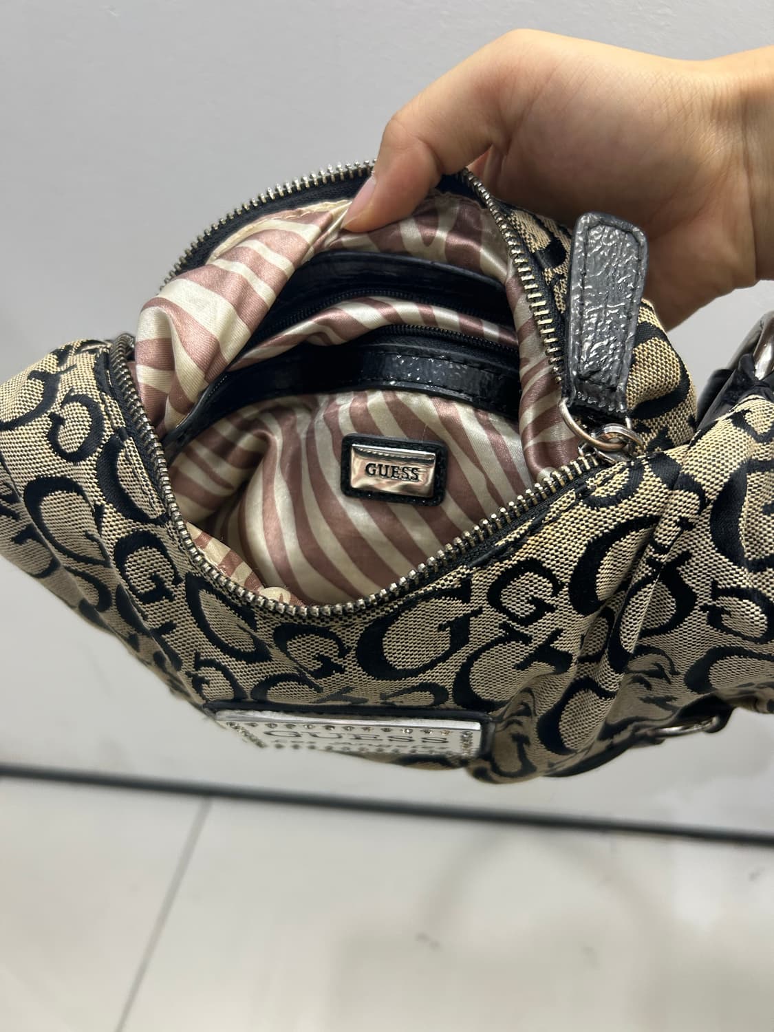 guess vintage bag 게스빈티지백 상품이미지3