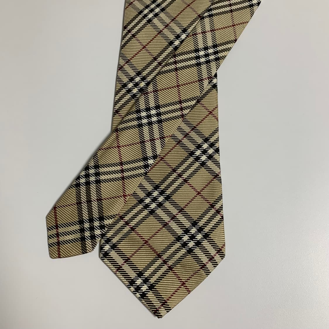 버버리(BURBERRY) 노바체크넥타이 명품 A+등급 신형라벨 상품이미지3