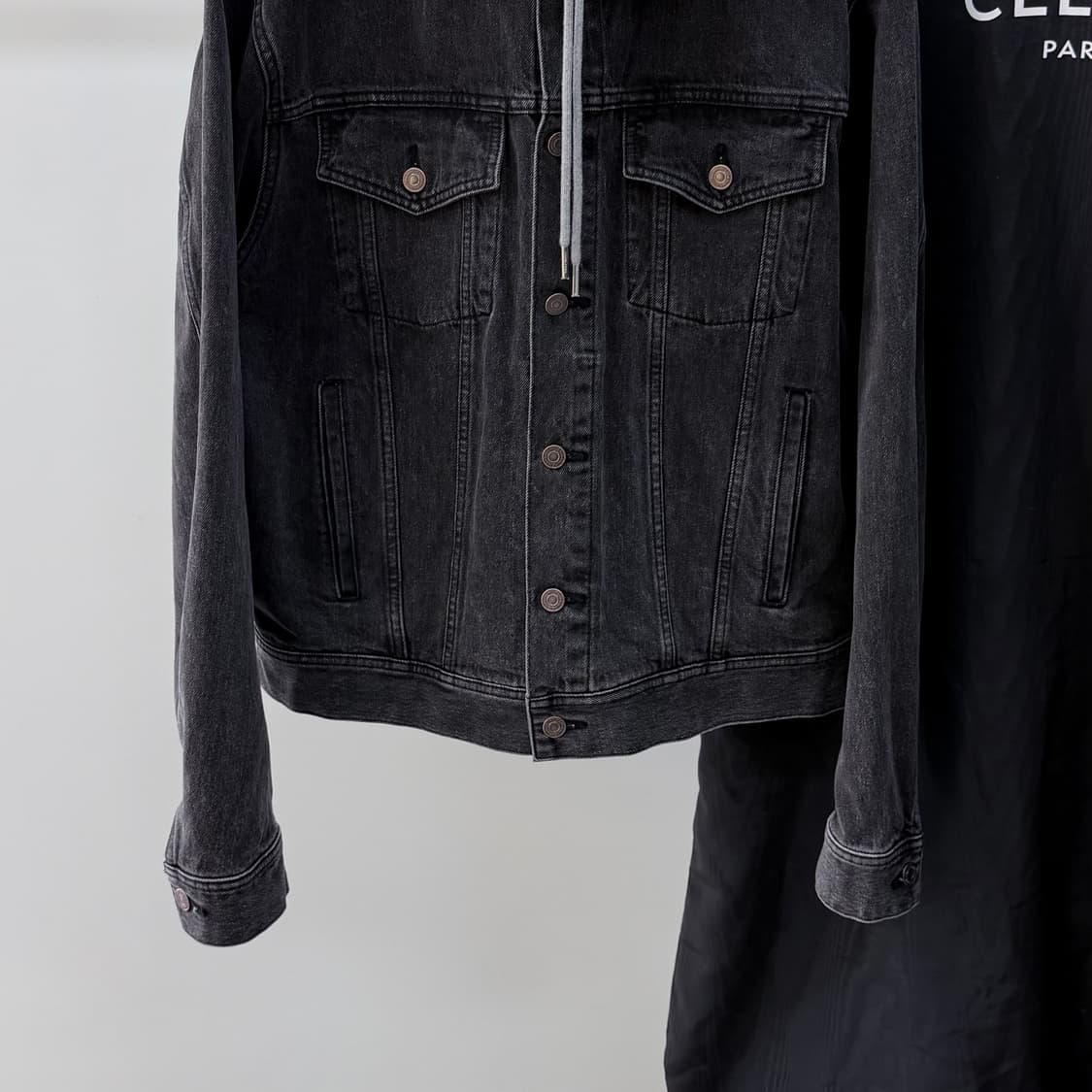 [S+급/L] 셀린느 백로고 후드 데님 흑청자켓 상품이미지5