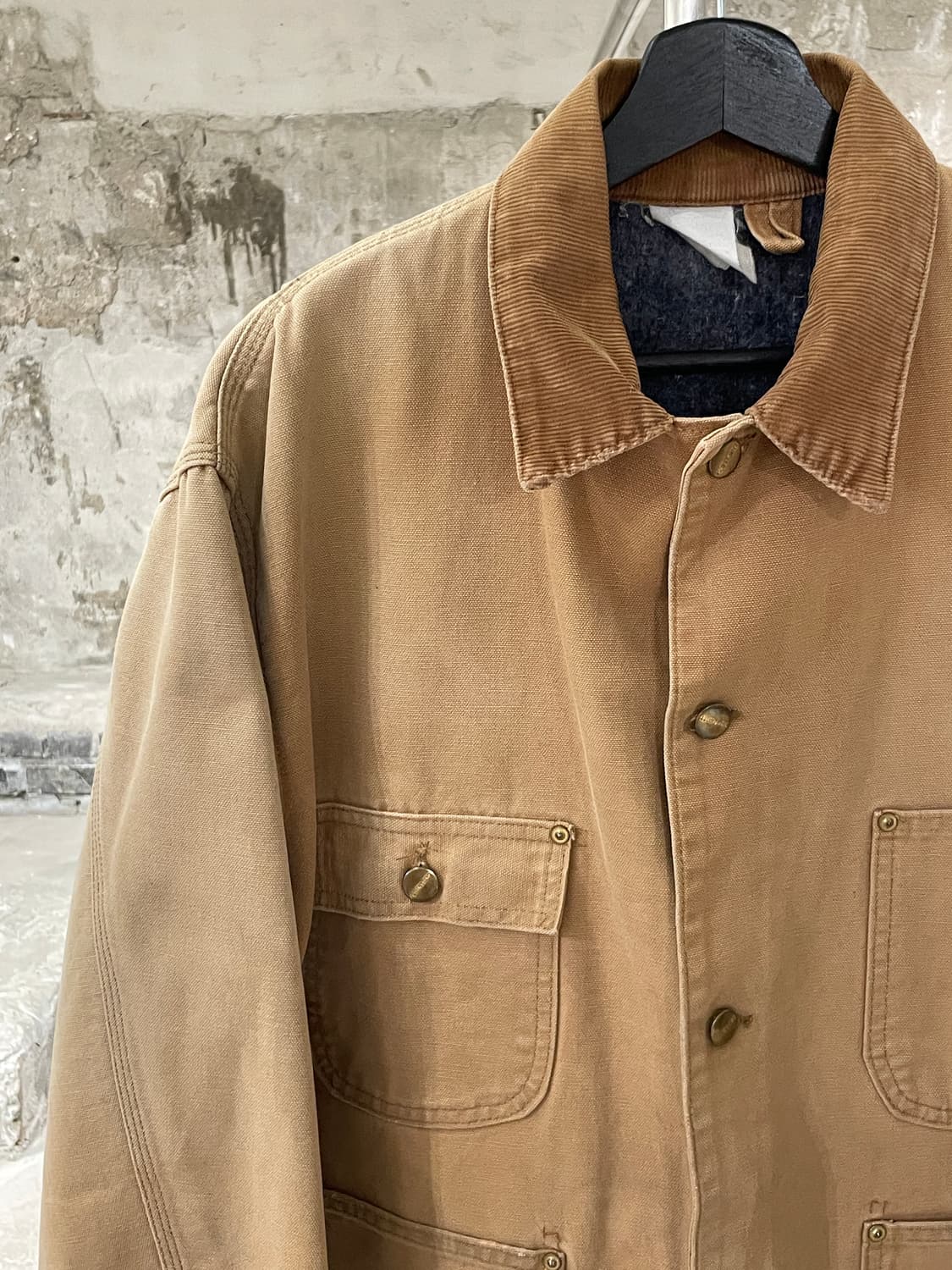 칼하트 베이지 멀티 포켓 초어 자켓 상품이미지2