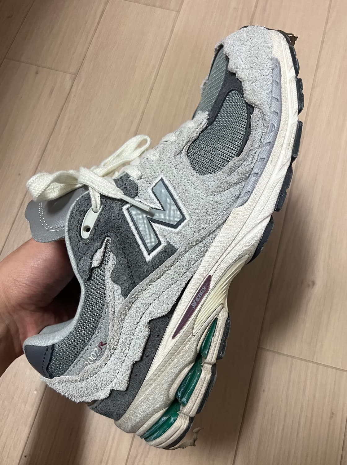 뉴발란스(New Balance) 2002 프로텍션팩 클라우드 레인 265 상품이미지6