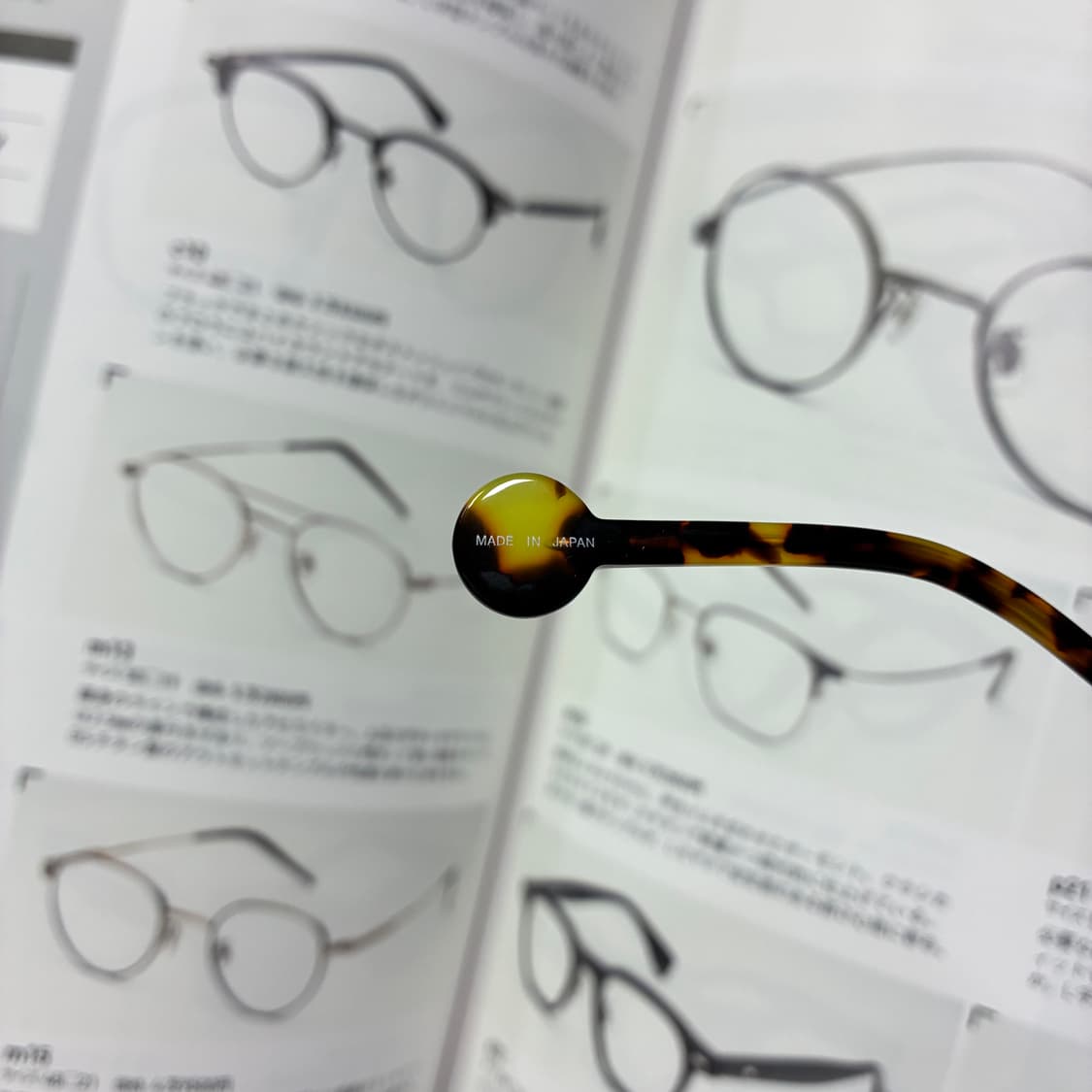l.a. EYEWORKS 엘에이 아이웍스 골드 티타늄 원형 안경 상품이미지7