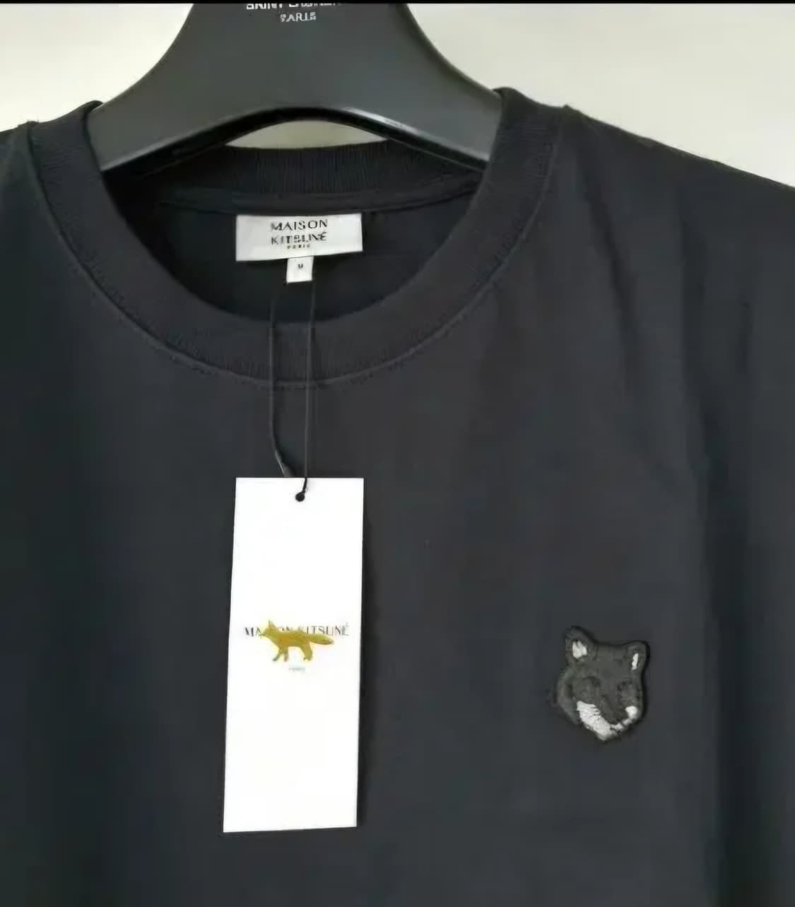 메종키츠네 그레이 폭스  롱슬리브 블랙/네이비 큐알인증 수입제품 상품이미지4