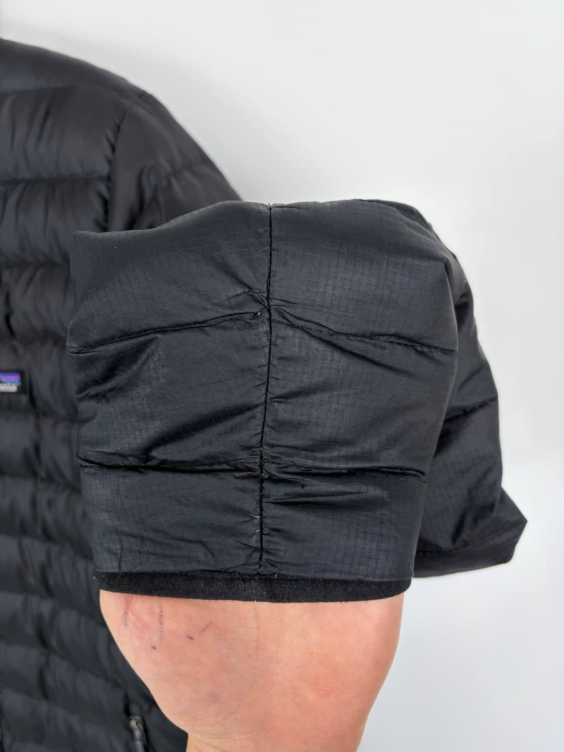 a117) 파타고니아 덕다운 경량패딩 상품이미지5