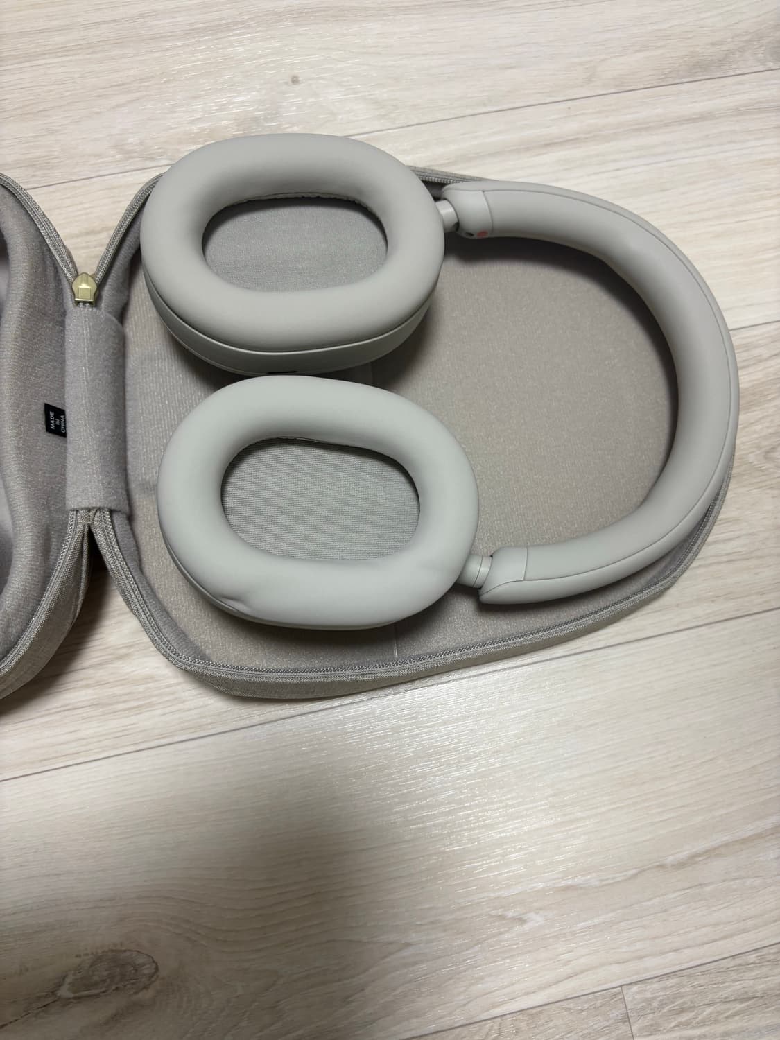 소니 1000XM5 플래티넘 실버 상품이미지4