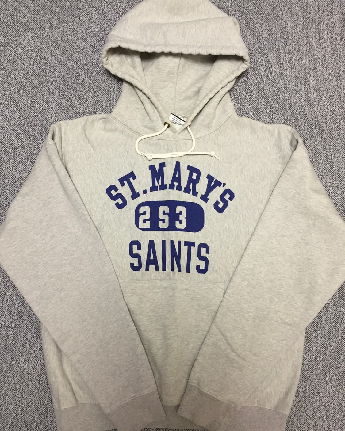 Outstanding_v.s.c hoodie 상품이미지1