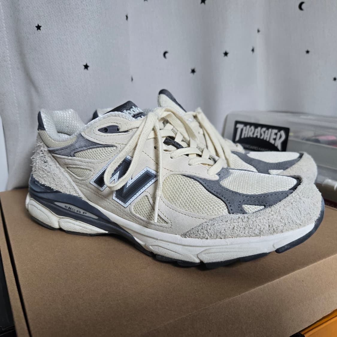 [280] 뉴발란스 990v3 문빔 마카다미아넛 상품이미지3