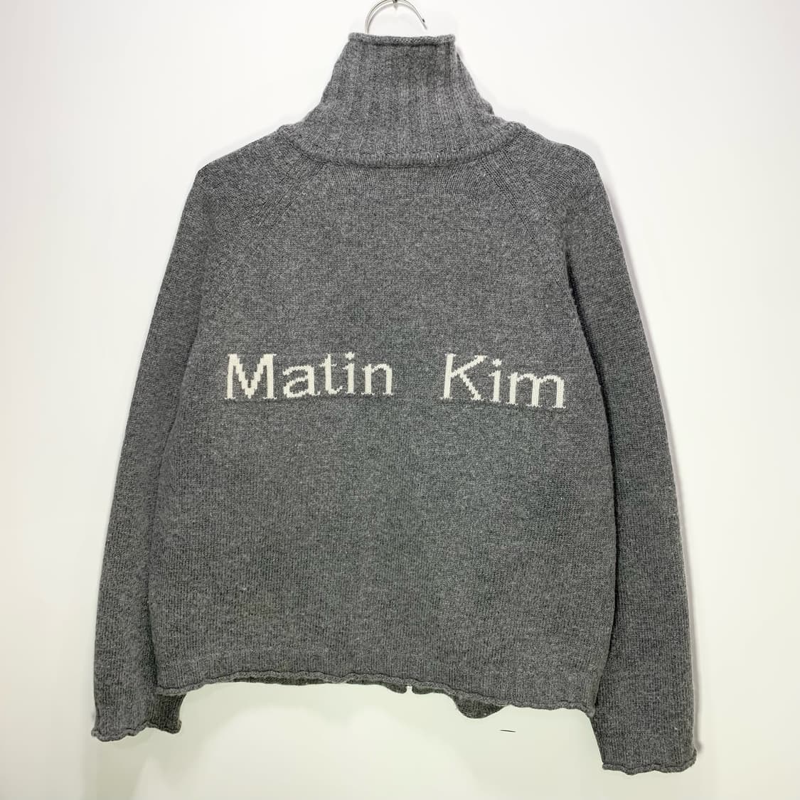 마뗑킴 로고 니트 집업 상품이미지1