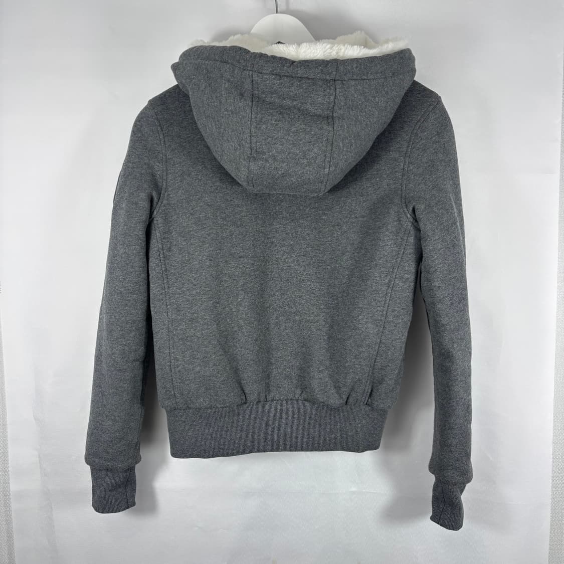 (정품,새상품급)무스너클 클래식 버니 후드집업 스웨터 그레이 상품이미지5