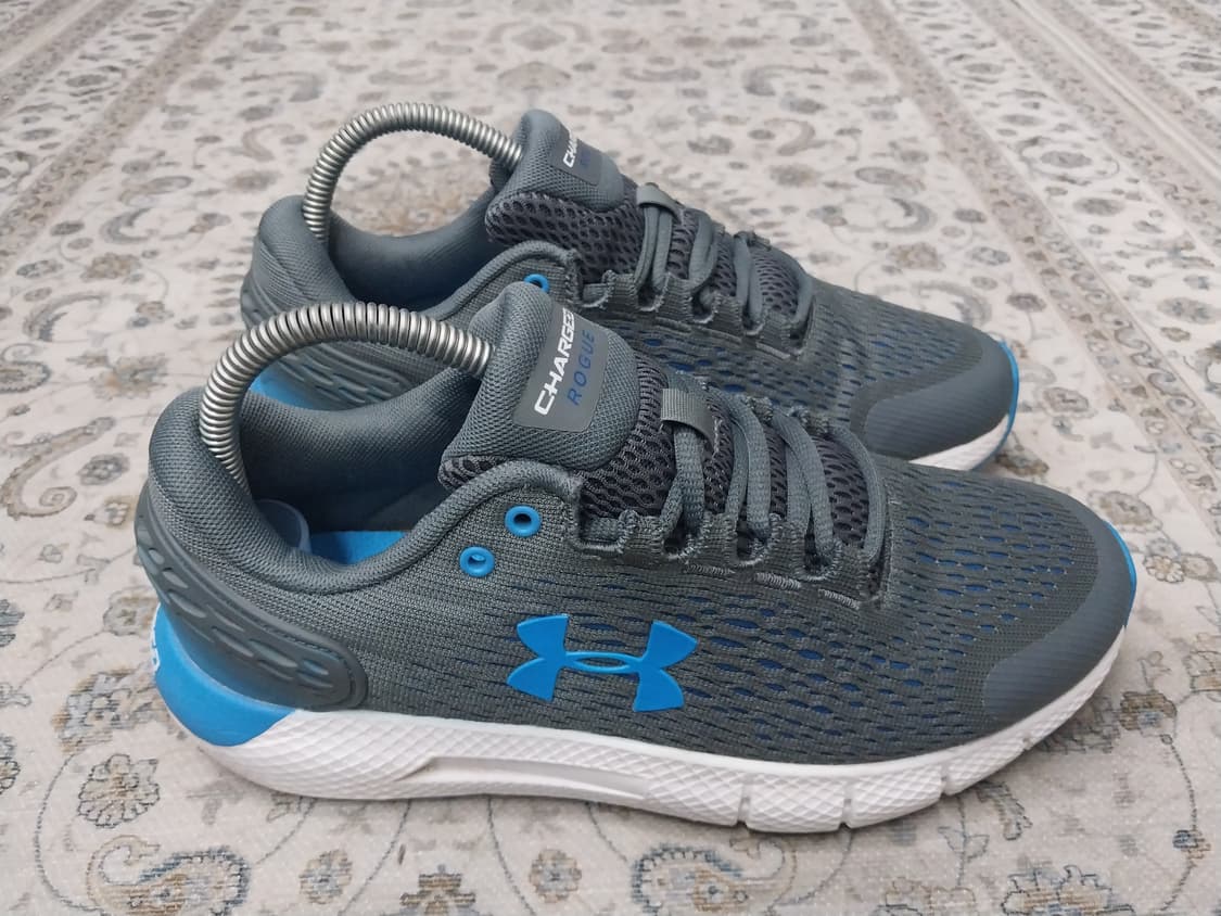 언더아머 차지드 로그2 런닝화 250mm 상품이미지4