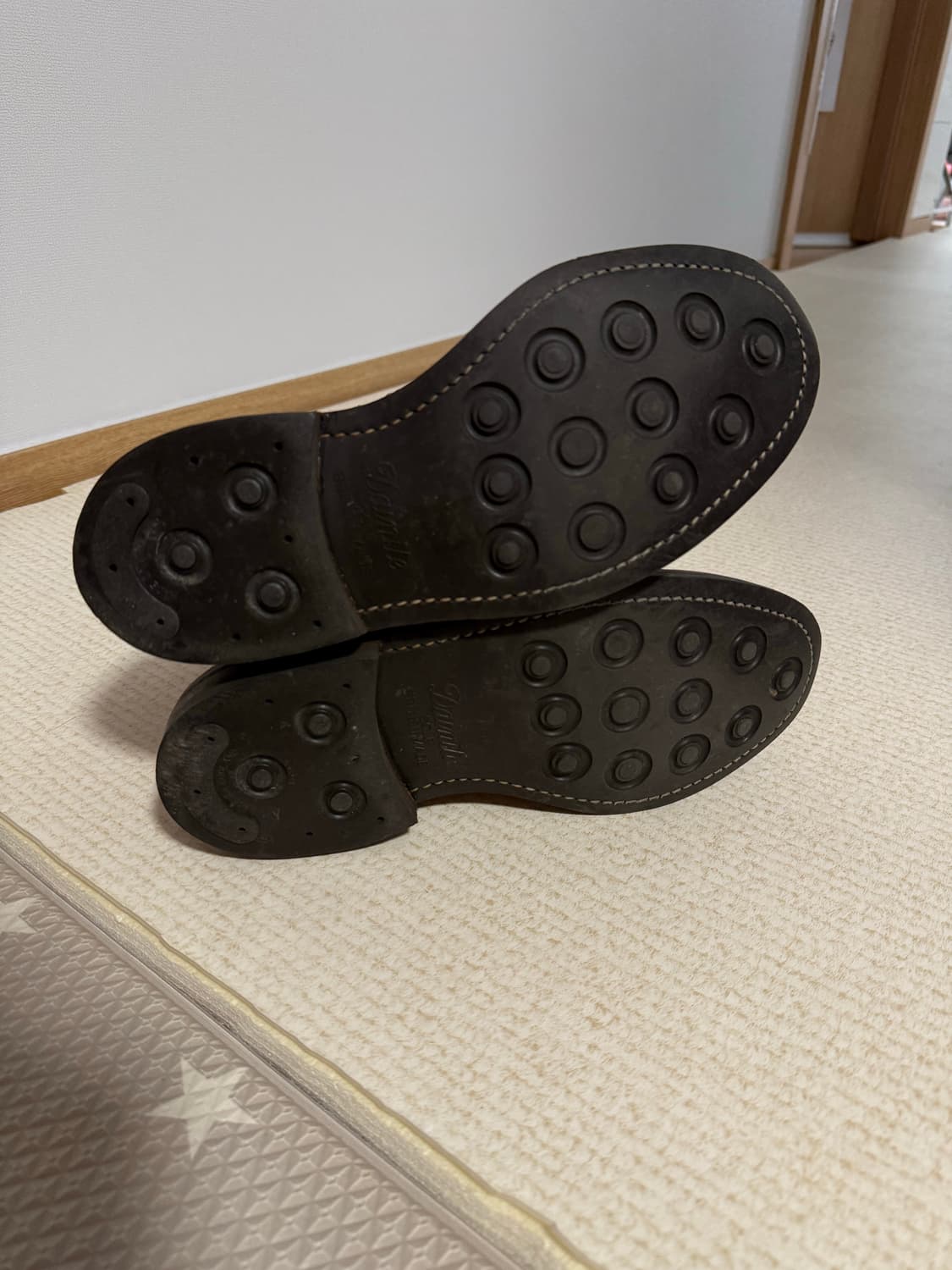 트리커즈 스토우 아콘 UK6.5 상품이미지3