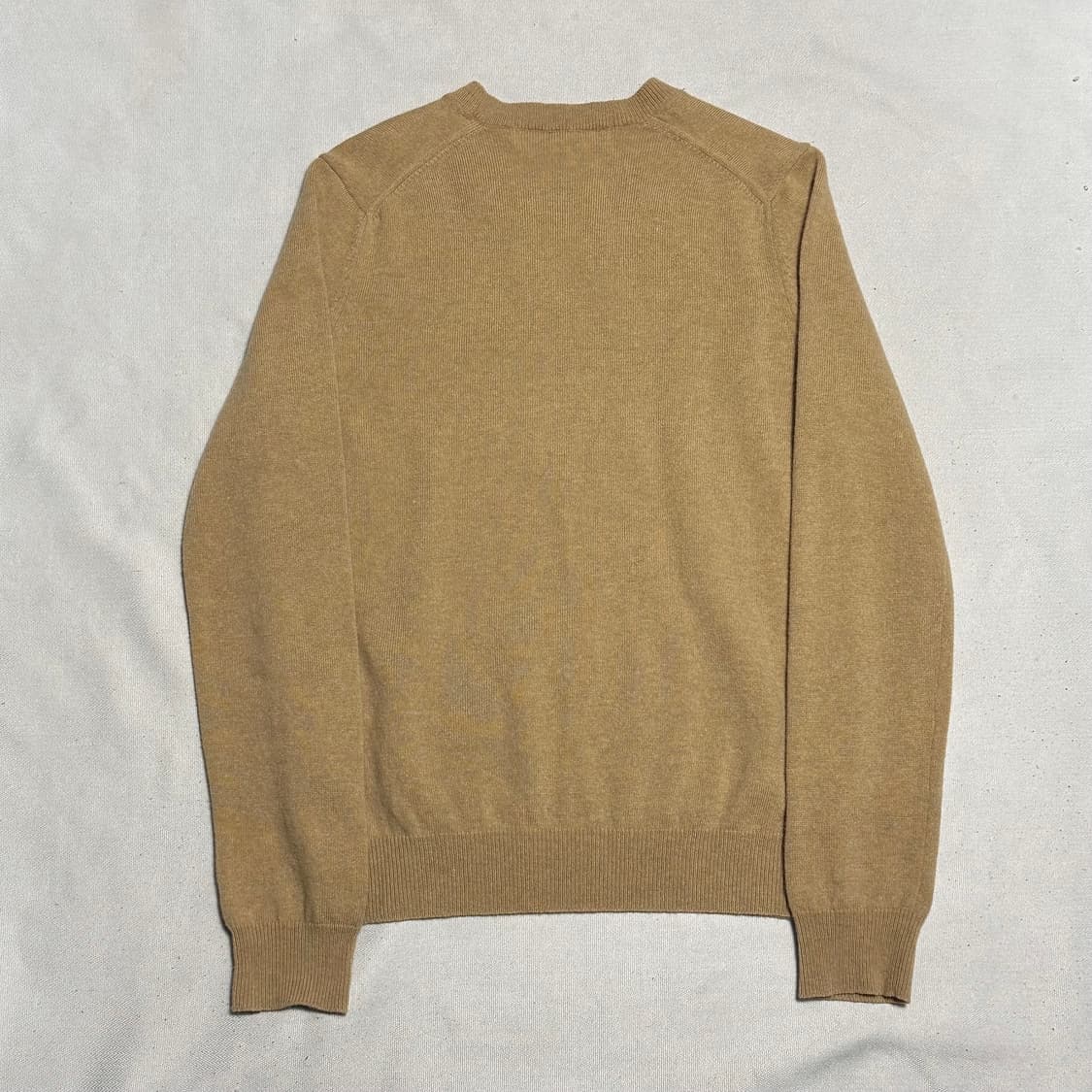 L 꼼데가르송 여성용 블랙하트와펜 베이지 울 브이넥 니트 상품이미지3