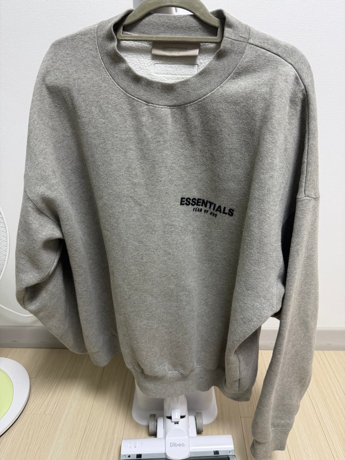 에센셜 더 코어 컬렉션 크루넥 스웨트셔츠 다크 오트밀 L사이즈 상품이미지3