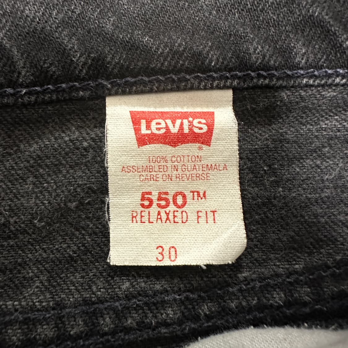 LEVI'S 550 90's black denim shorts 상품이미지4