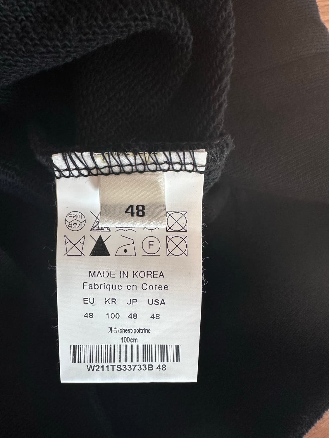 WOOYOUNGMI 우영미 플라워 백로고 후드 블랙 상품이미지5