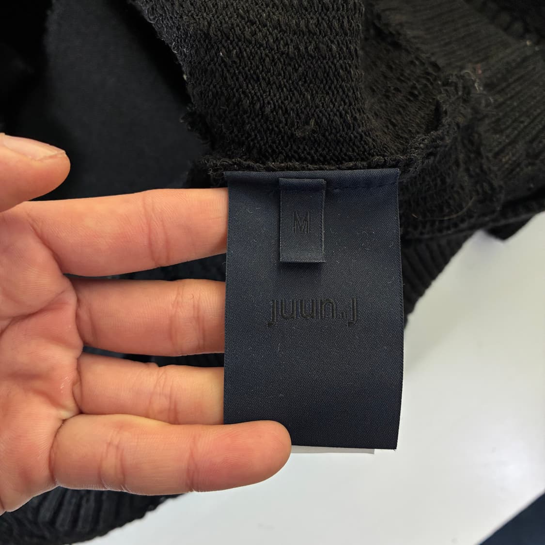 Juun.j 준지 24F/W 부클 인레이 풀집업2-way 블랙 가디건 상품이미지5