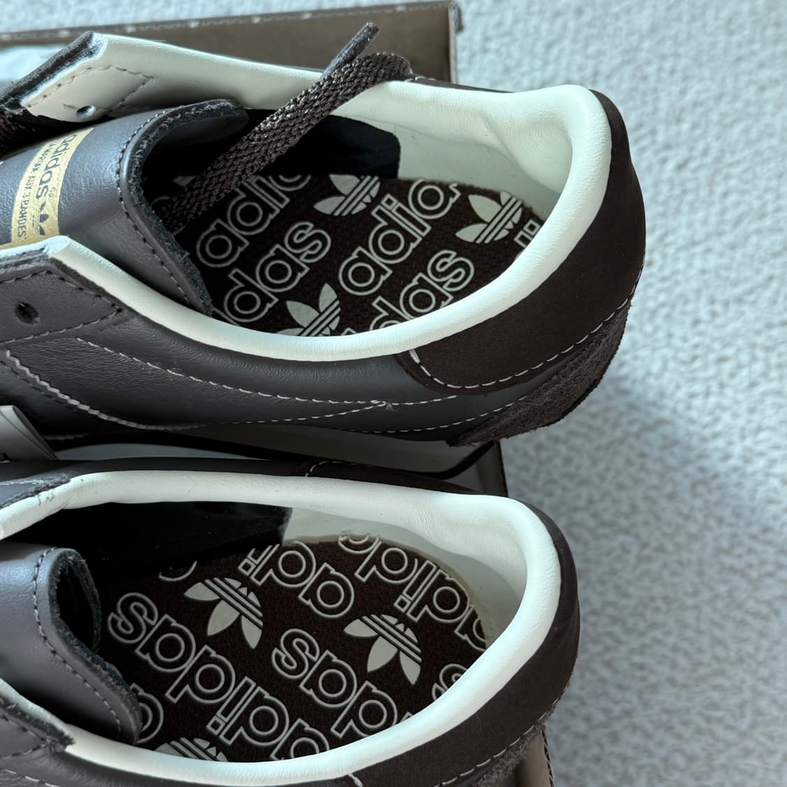 아디다스 컨트리 브라운 country OG brown 240 상품이미지4