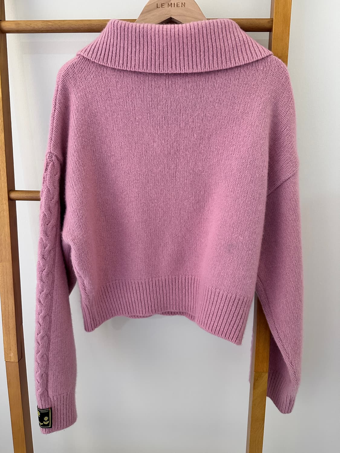 마르디 메크르디 핑크 꽈배기 캐시미어 반집업(프리사이즈) 상품이미지8