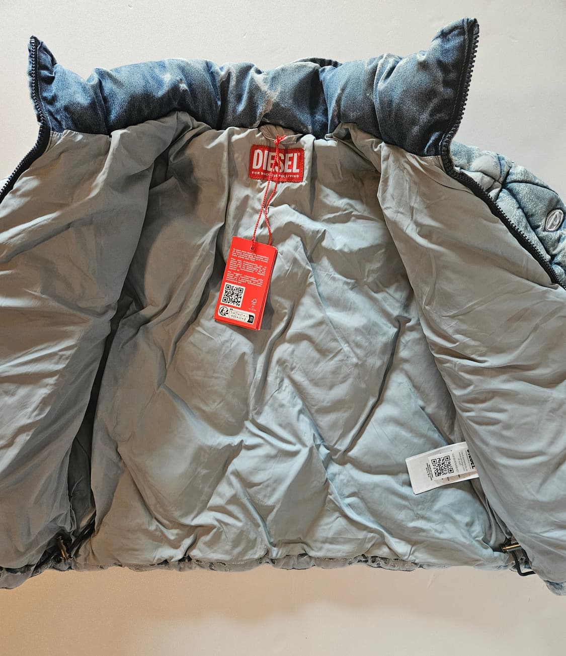 [새제품] 디젤 W-histel 푸퍼 데님 패딩 자켓 상품이미지7