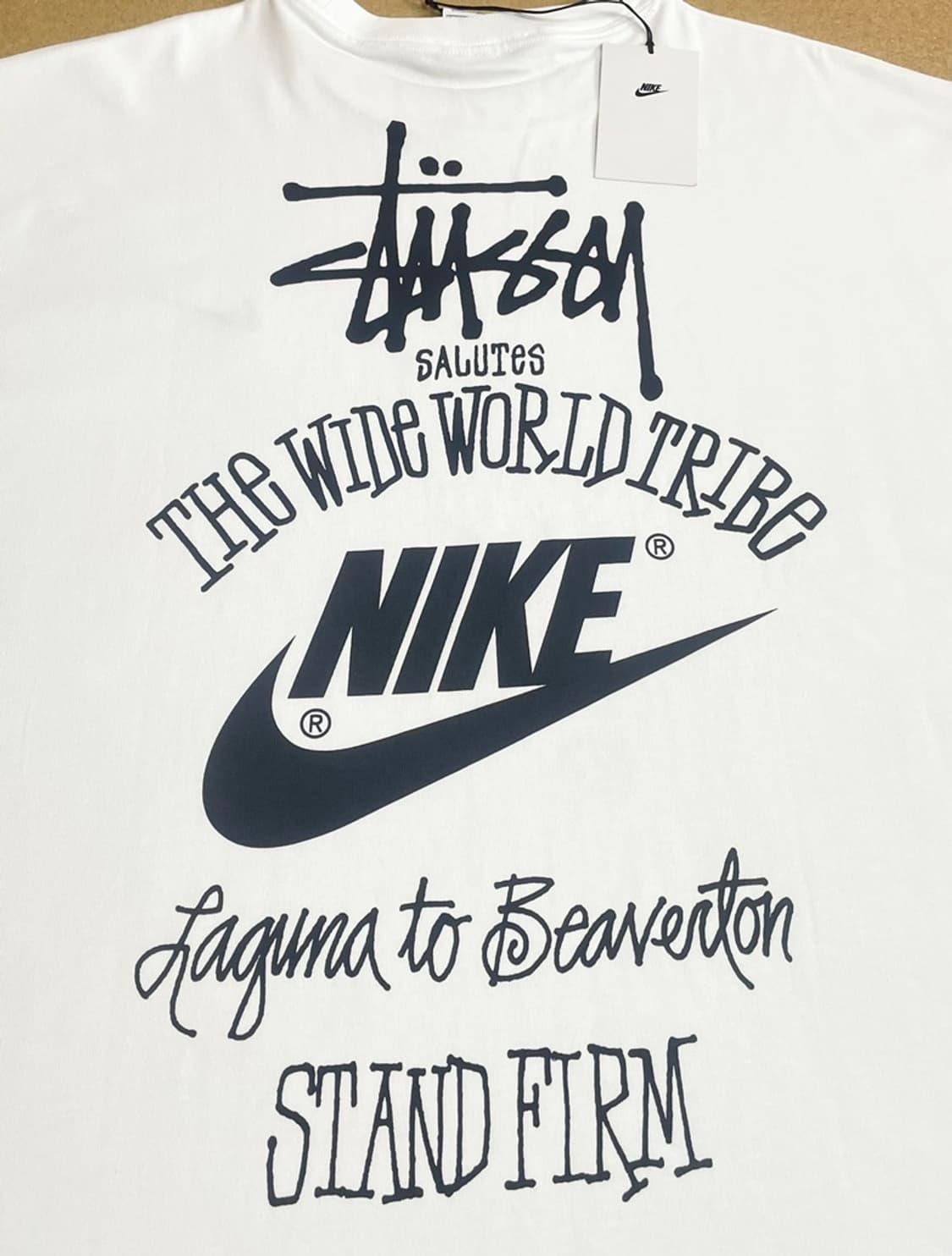 나이키 x 스투시 더 월드 트라이브 티셔츠  상품이미지6