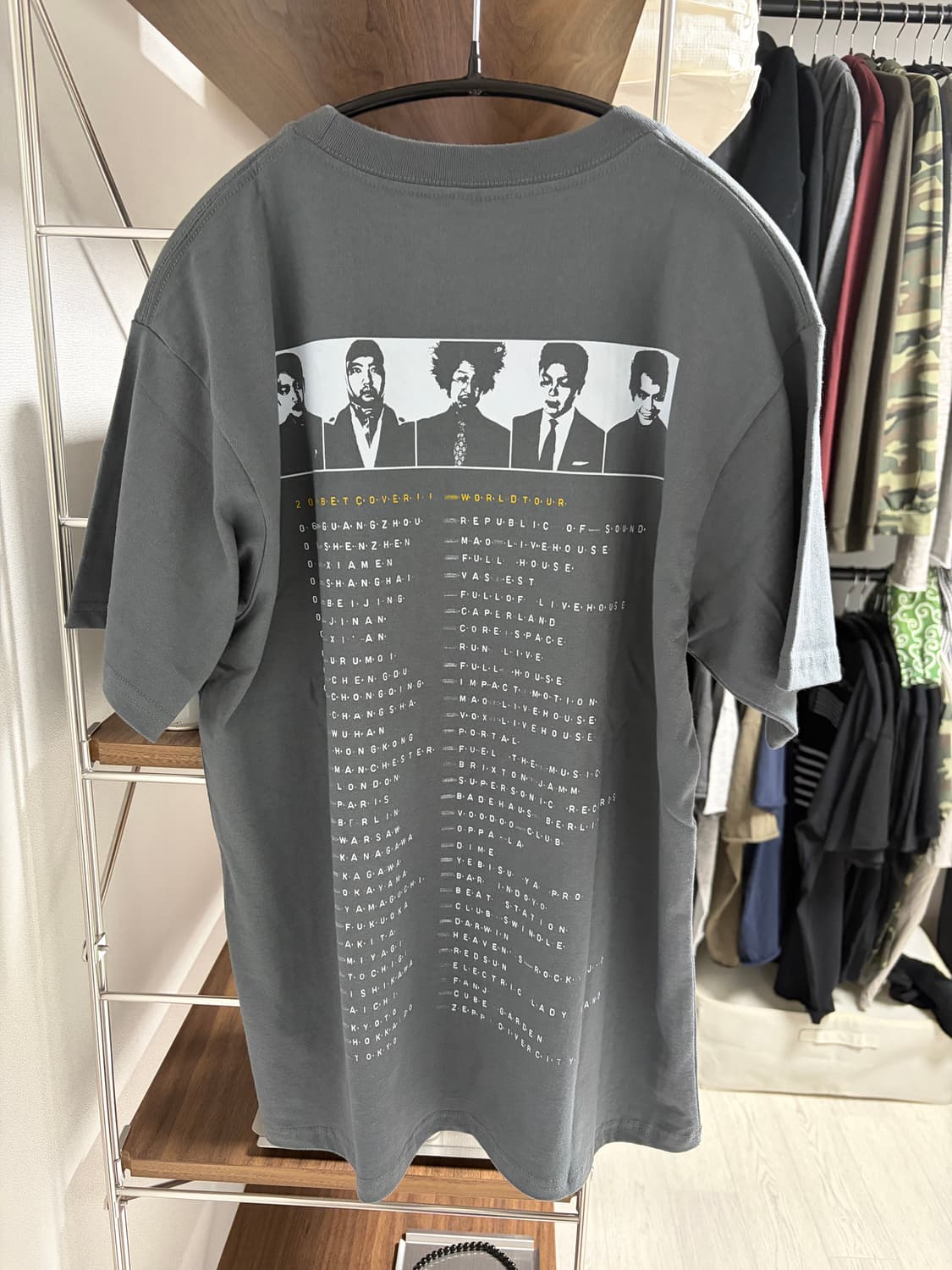 벳커버 굿즈 티셔츠 m사이즈 새제품 팝니다 상품이미지2